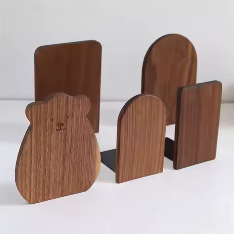 Serre-livres bois sculpté – silhouette ours